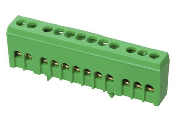 Шина "земля" PE в изолированном корпус